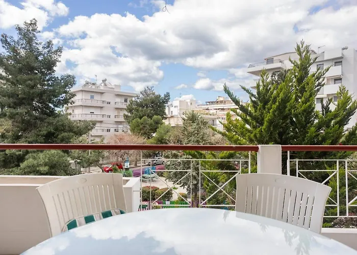 Two Bedroom Apartment Near Alimos Marina !