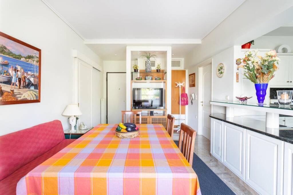 Apartment Two Bedroom Near Alimos Marina !
