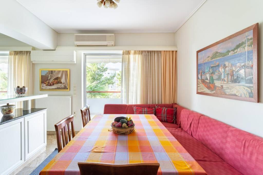 Two Bedroom Near Alimos Marina ! Apartament