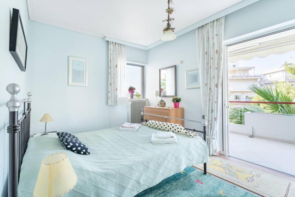 Two Bedroom Near Alimos Marina ! Apartament *